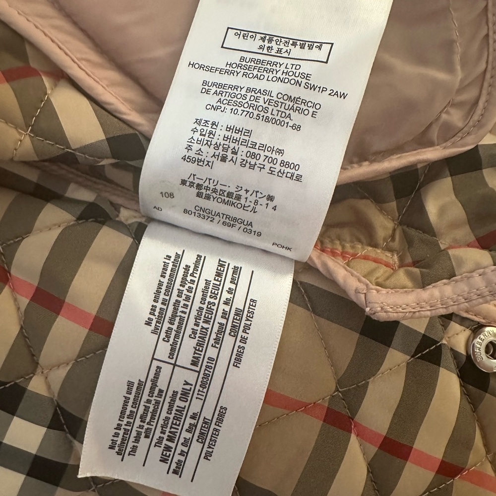 Burberry girls classic coat with detachable hoodie - Picture 12 of 16